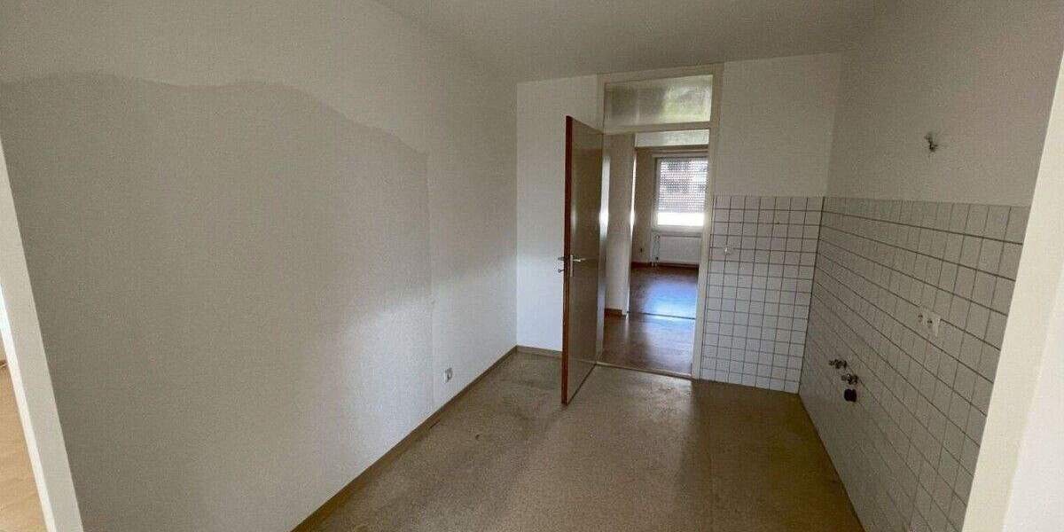 Etagenwohnung Saarbrücken / Eschberg Eschberg - 3 Zimmer, 81 m&sup2;, 160.000&euro; | Angebot:25814277