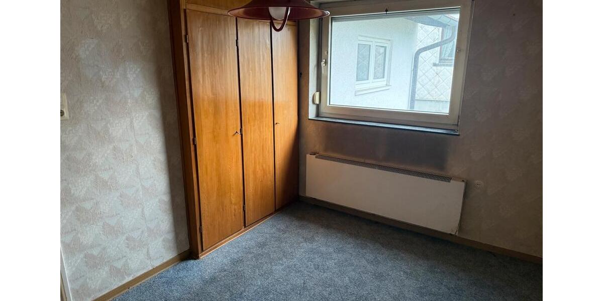 Einfamilienhaus Waldfischbach-Burgalben Burgalben - 8 Zimmer, 180 m&sup2;, 330.000&euro; | Angebot:26252706