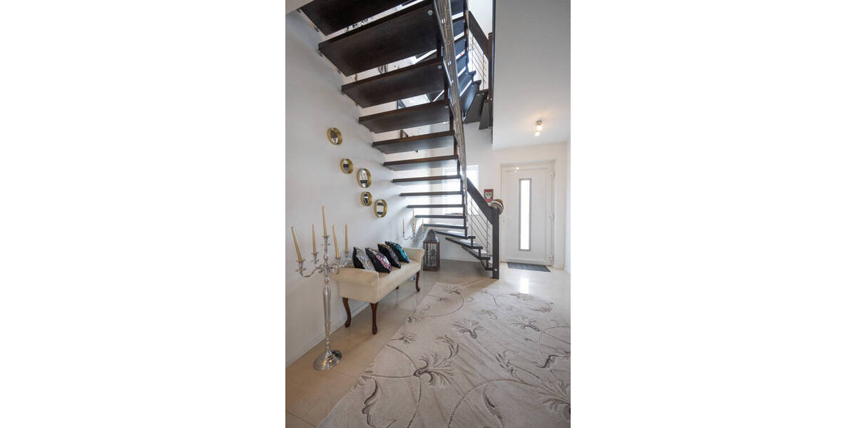 Einfamilienhaus Reichenbach-Steegen Reichenbach - 7 Zimmer, 242 m&sup2;, 559.000&euro; | Angebot:25690706