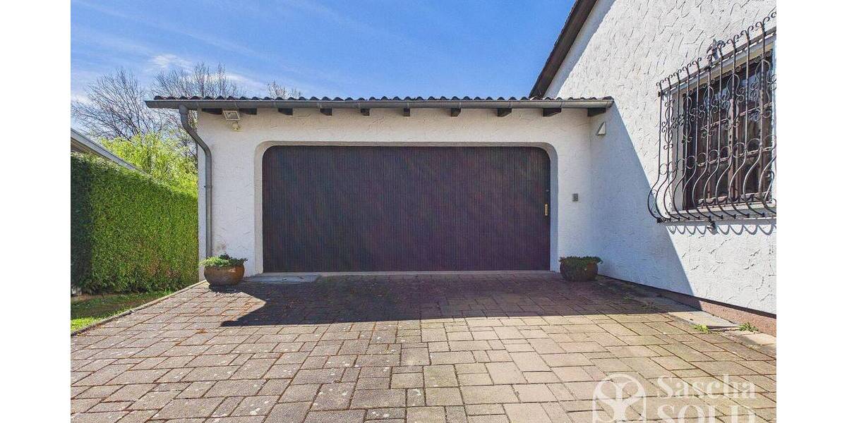 Großzügige Liegenschaft in ruhiger Waldrandlage - Pool, Sauna, Wintergarten, Balkon u. Doppelgarage - Einfamilienhaus Spiesen-Elversberg Elversberg | Angebot:26178654