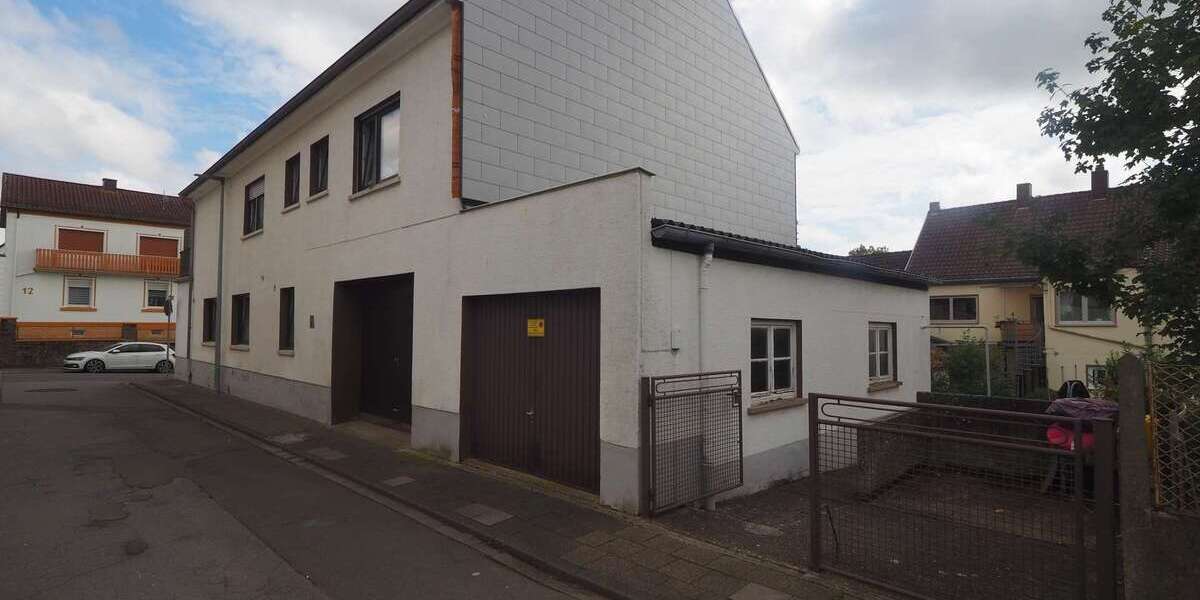 Einfamilienhaus Zweibrücken - 8 Zimmer, 200 m&sup2;, 245.000&euro; | Angebot:22567072