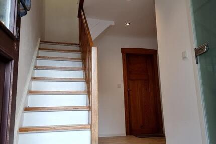 Haus Saarbrücken Bübingen - 5 Zimmer, 80 m&sup2;, 750&euro; | Angebot:25403246