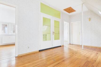 Haus Ottweiler - 6 Zimmer, 170 m&sup2;, 229.000&euro; | Angebot:26673236