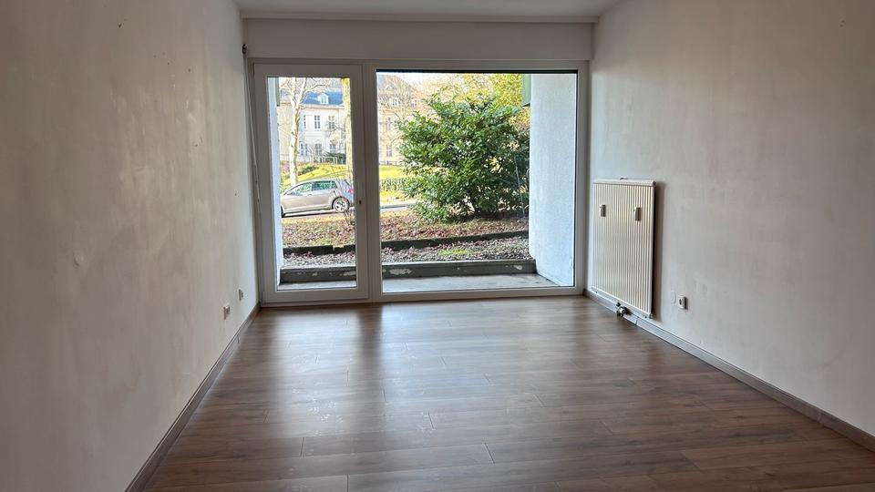 Erdgeschoßwohnung Saarbrücken Kieselhumes - 3 Zimmer, 98 m&sup2;, 750&euro; | Angebot:25422536