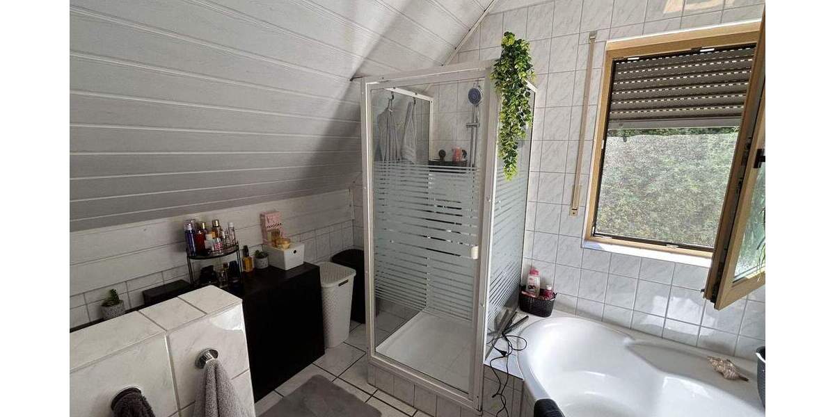 Einfamilienhaus Rutsweiler am Glan - 8 Zimmer, 232 m&sup2;, 239.000&euro; | Angebot:25684604