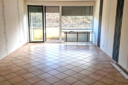 ObjNr:19167 - 3-Zimmer ETW mit zwei Balkonen am Rande von Pirmasens - Wohnung Pirmasens | Angebot:15064674