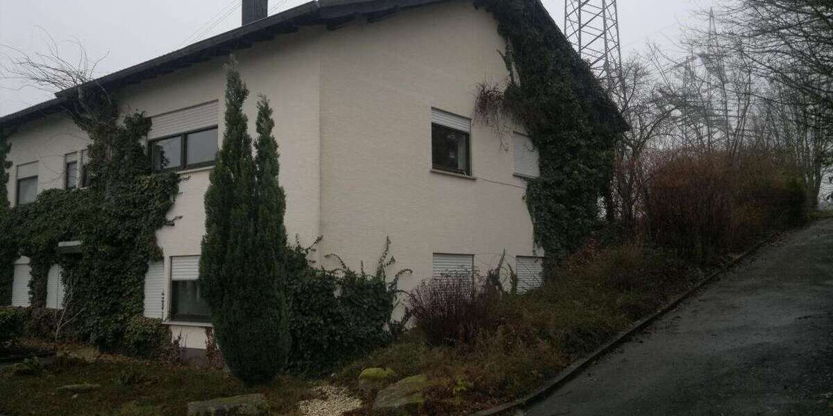 Einfamilienhaus Mackenbach - 8 Zimmer, 189 m&sup2;, 375.000&euro; | Angebot:22580363