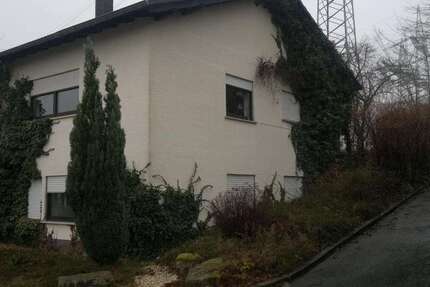 Haus Mackenbach - 8 Zimmer, 189 m&sup2;, 375.000&euro; | Angebot:22580363