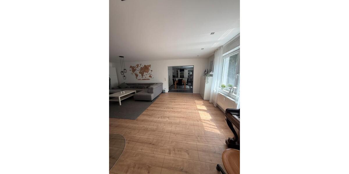 Bungalow Saarbrücken Scheidt - 7 Zimmer, 210 m&sup2;, 585.000&euro; | Angebot:27230377