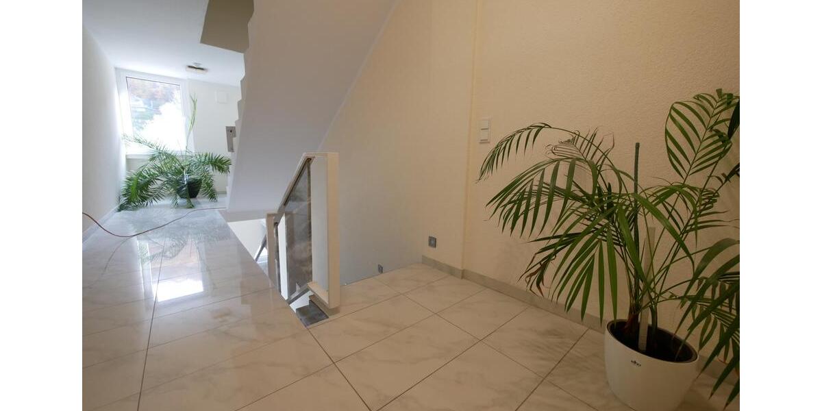 Gewerbeobjekt Saarbrücken Scheidt - 1.390&euro; | Angebot:23518313