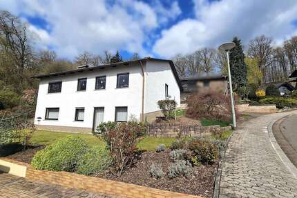 Haus Eppelborn - 6 Zimmer, 160 m&sup2;, 430.000&euro; | Angebot:26195261