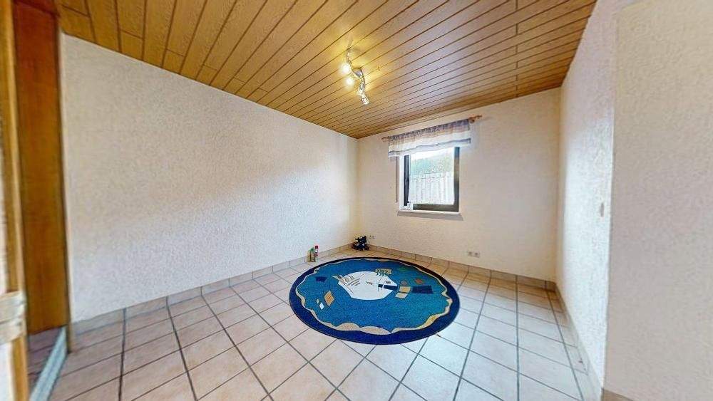 Mehrfamilienhaus, Wohnhaus Rodalben - 5 Zimmer, 141 m&sup2;, 139.000&euro; | Angebot:25802499