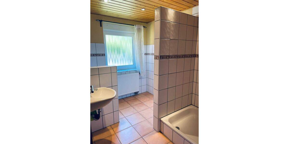 Einfamilienhaus Schwedelbach - 7 Zimmer, 217 m&sup2;, 390.000&euro; | Angebot:25691184