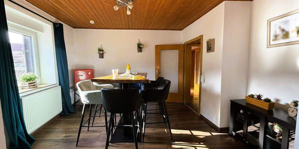 Einfamilienhaus Altenglan Mühlbach - 9 Zimmer, 241 m&sup2;, 245.000&euro; | Angebot:25737869