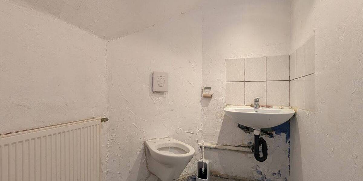 Einfamilienhaus Schiffweiler - 4 Zimmer, 104 m&sup2;, 156.000&euro; | Angebot:26556530