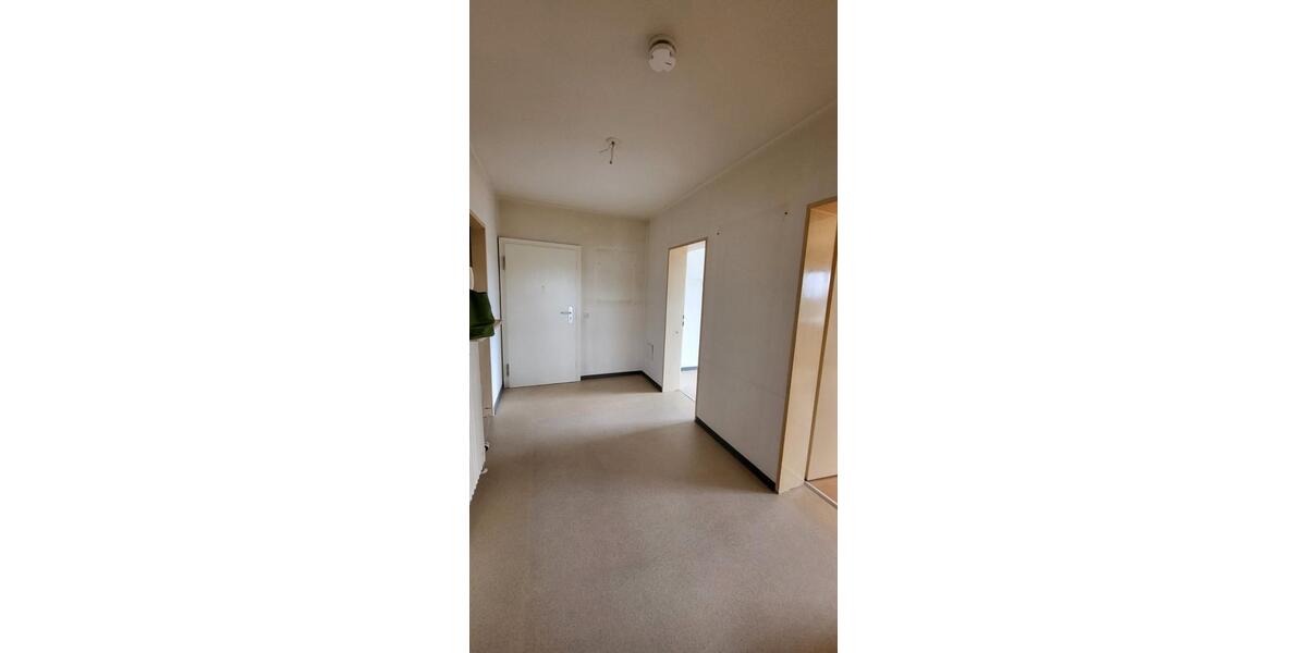Etagenwohnung Saarbrücken Dudweiler - 3 Zimmer, 80 m&sup2;, 125.000&euro; | Angebot:27260864
