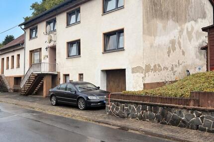 Haus Sankt Wendel - 10 Zimmer, 225 m&sup2;, 140.000&euro; | Angebot:27505628