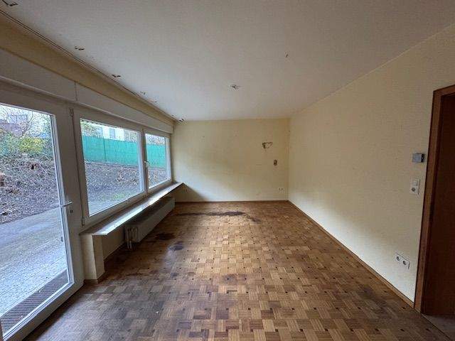 Einfamilienhaus Kusel - 7 Zimmer, 139 m&sup2;, 225.000&euro; | Angebot:25666646