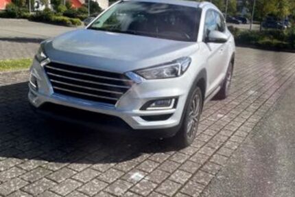 Hyundai TUCSON 57.000 km 17.000 &euro; Pirmasens 66953