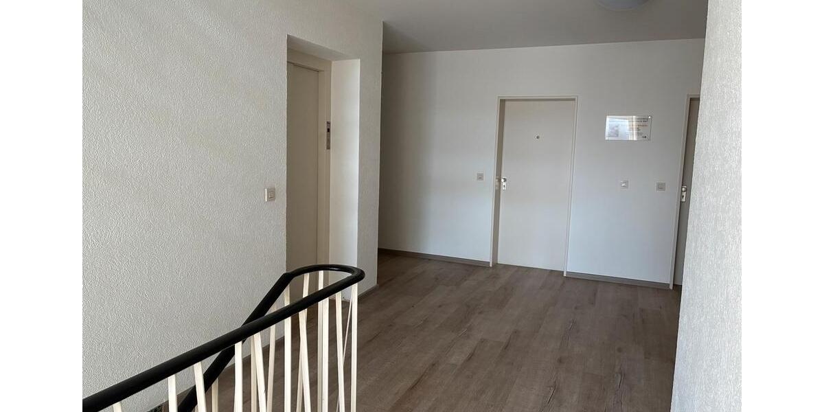 Etagenwohnung Saarbrücken - 2 Zimmer, 75 m&sup2;, 229.000&euro; | Angebot:25854128