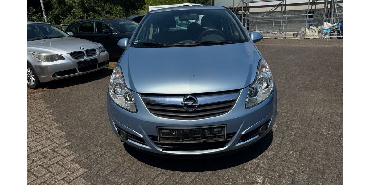 Opel Corsa 63.813 km 3.999 &euro; Homburg 66424
