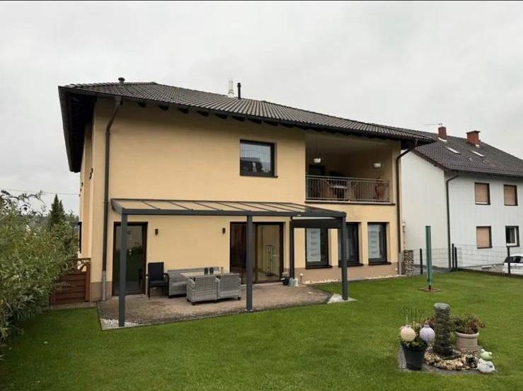 Etagenwohnung Mackenbach - 6 Zimmer, 197 m&sup2;, 2.123&euro; | Angebot:25223951