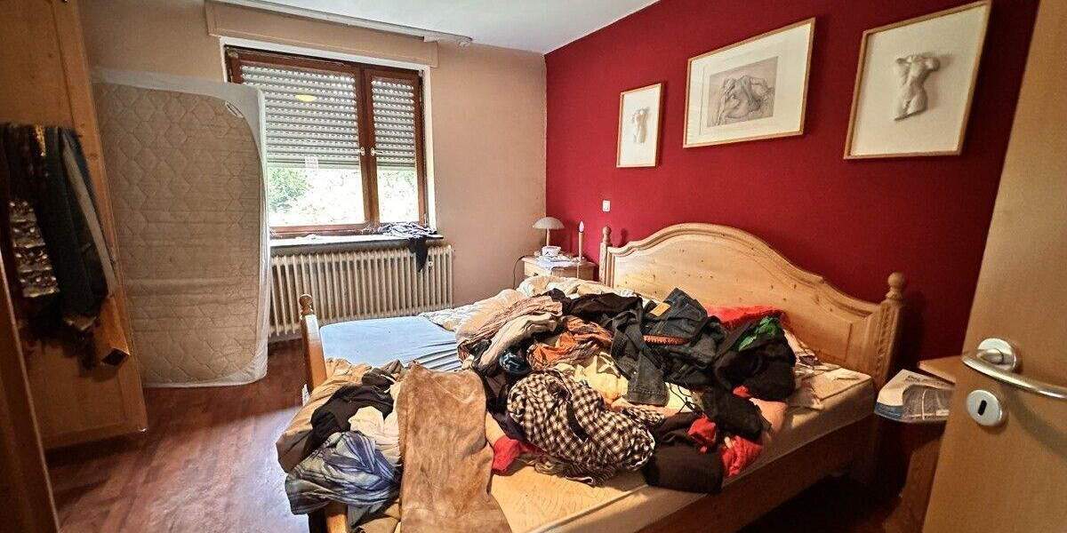 Mehrfamilienhaus, Wohnhaus Namborn Hirstein - 5 Zimmer, 143 m&sup2;, 125.000&euro; | Angebot:25736167