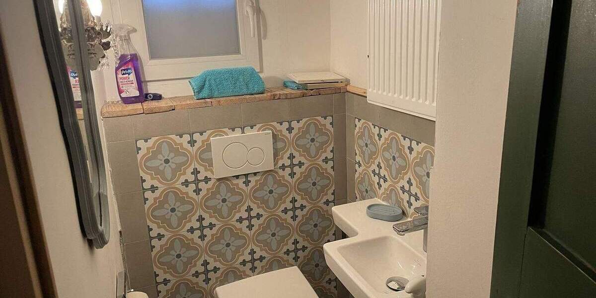 Einfamilienhaus Saarbrücken / Dudweiler Dudweiler - 8 Zimmer, 160 m&sup2;, 249.000&euro; | Angebot:25772718