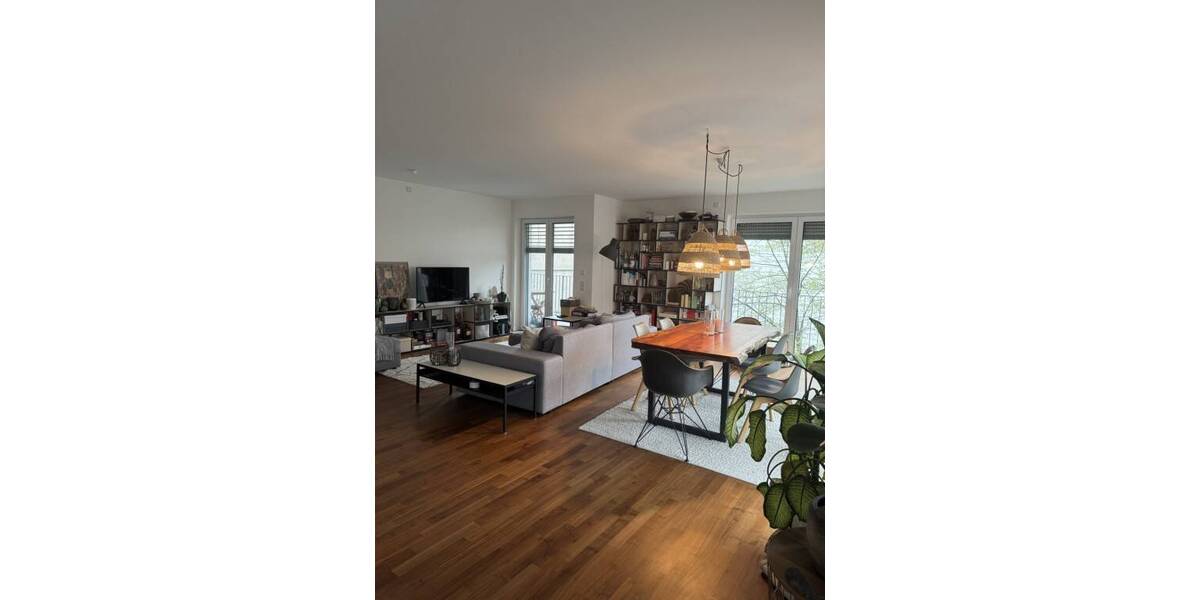 Etagenwohnung Saarbrücken St Johann - 3 Zimmer, 117 m&sup2;, 1.650&euro; | Angebot:26188260