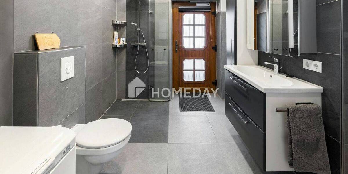 Einfamilienhaus Landstuhl - 5 Zimmer, 100 m&sup2;, 205.000&euro; | Angebot:25738533