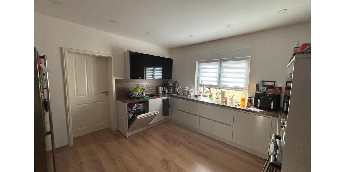 Einfamilienhaus Kirkel - 7 Zimmer, 190 m&sup2;, 390.000&euro; | Angebot:26068288