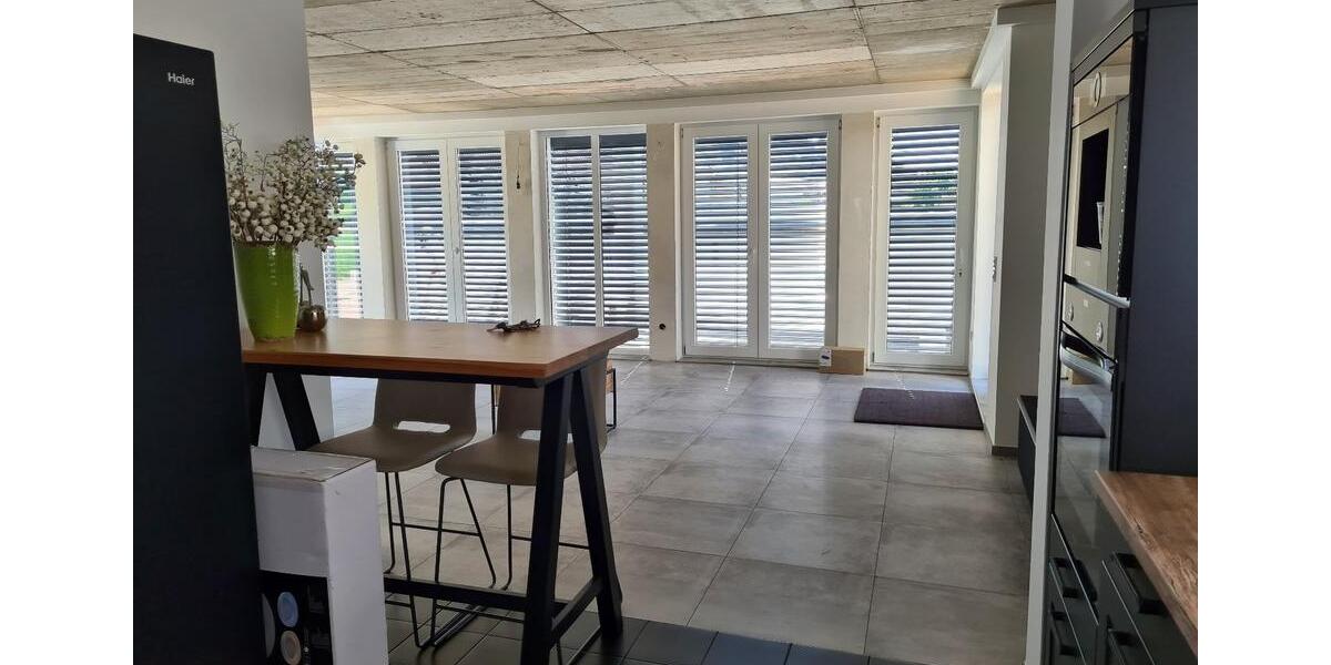 Einfamilienhaus Saarbrücken Bischmisheim - 6 Zimmer, 335 m&sup2;, 929.000&euro; | Angebot:25945082