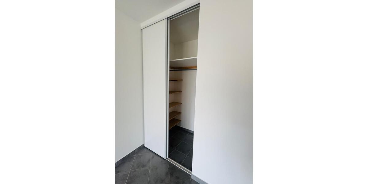 Etagenwohnung Saarbrücken - 3 Zimmer, 85 m&sup2;, 179.900&euro; | Angebot:25656703