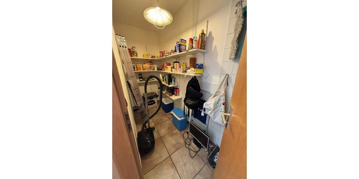 Mehrfamilienhaus, Wohnhaus Neunkirchen Wiebelskirchen - 6 Zimmer, 178 m&sup2;, 229.000&euro; | Angebot:25706021