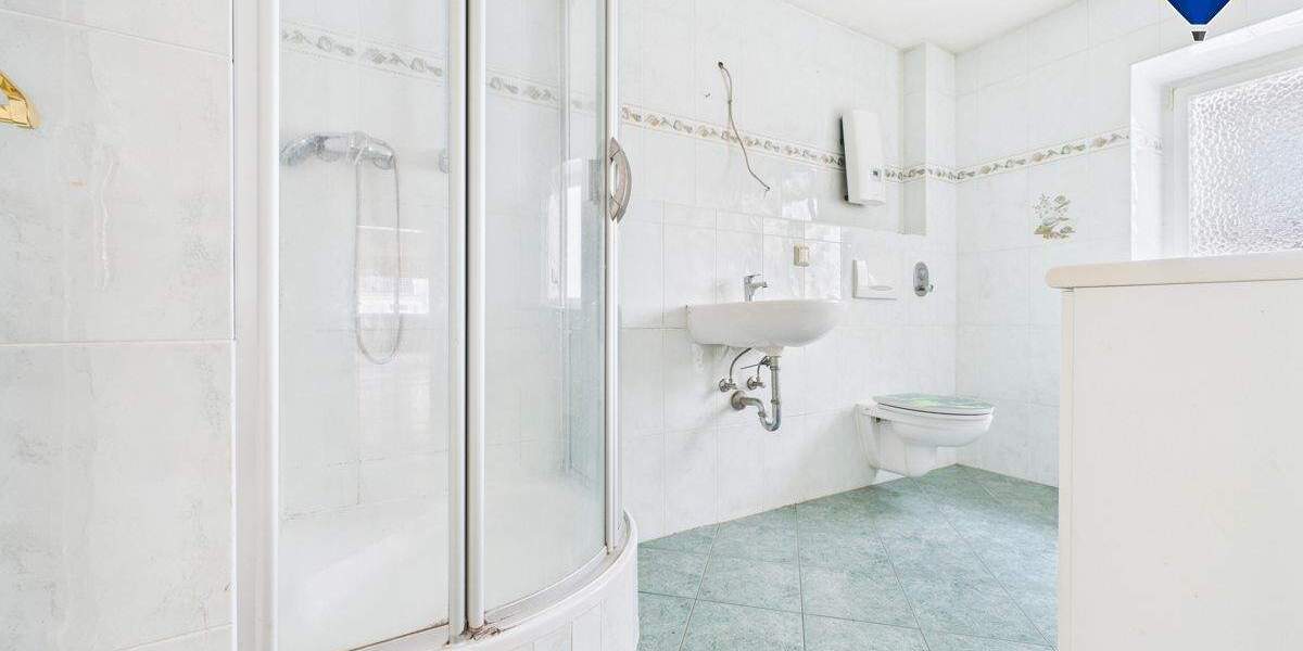 Mehrfamilienhaus, Wohnhaus Ottweiler - 6 Zimmer, 170 m&sup2;, 259.000&euro; | Angebot:25769947