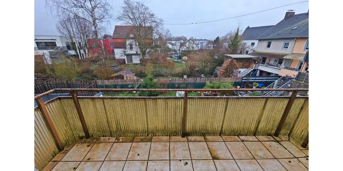 Reihenhaus Saarbrücken St. Arnual - 8 Zimmer, 170 m&sup2;, 290.000&euro; | Angebot:26114552