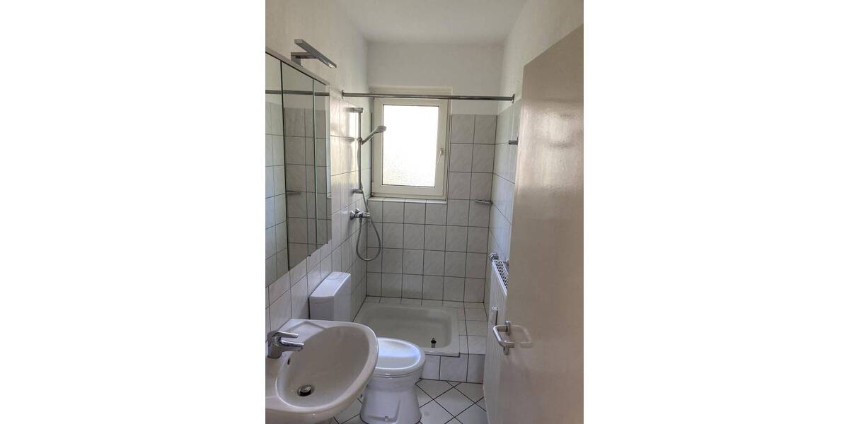 Etagenwohnung Saarbrücken St Johann - 3 Zimmer, 66 m&sup2;, 529&euro; | Angebot:26891655