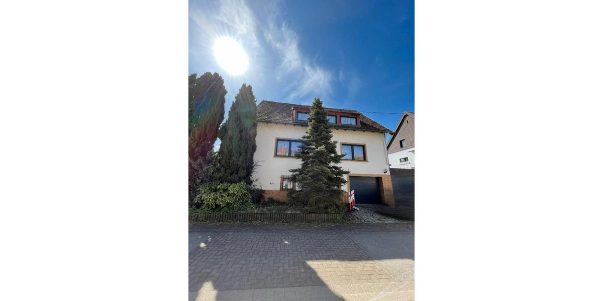 Einfamilienhaus Tholey - 7 Zimmer, 188 m&sup2;, 139.000&euro; | Angebot:26824241