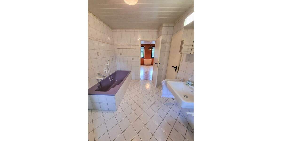 Mehrfamilienhaus, Wohnhaus Pirmasens Gersbach - 7 Zimmer, 196 m&sup2;, 149.000&euro; | Angebot:25745668