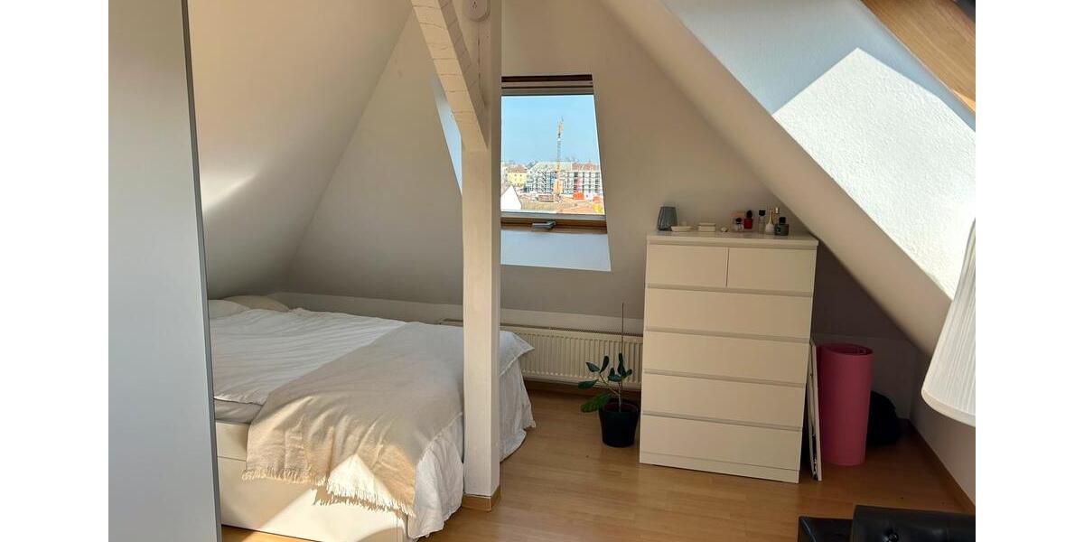 Dachgeschoßwohnung Homburg - 1 Zimmer, 50 m&sup2;, 420&euro; | Angebot:25875514