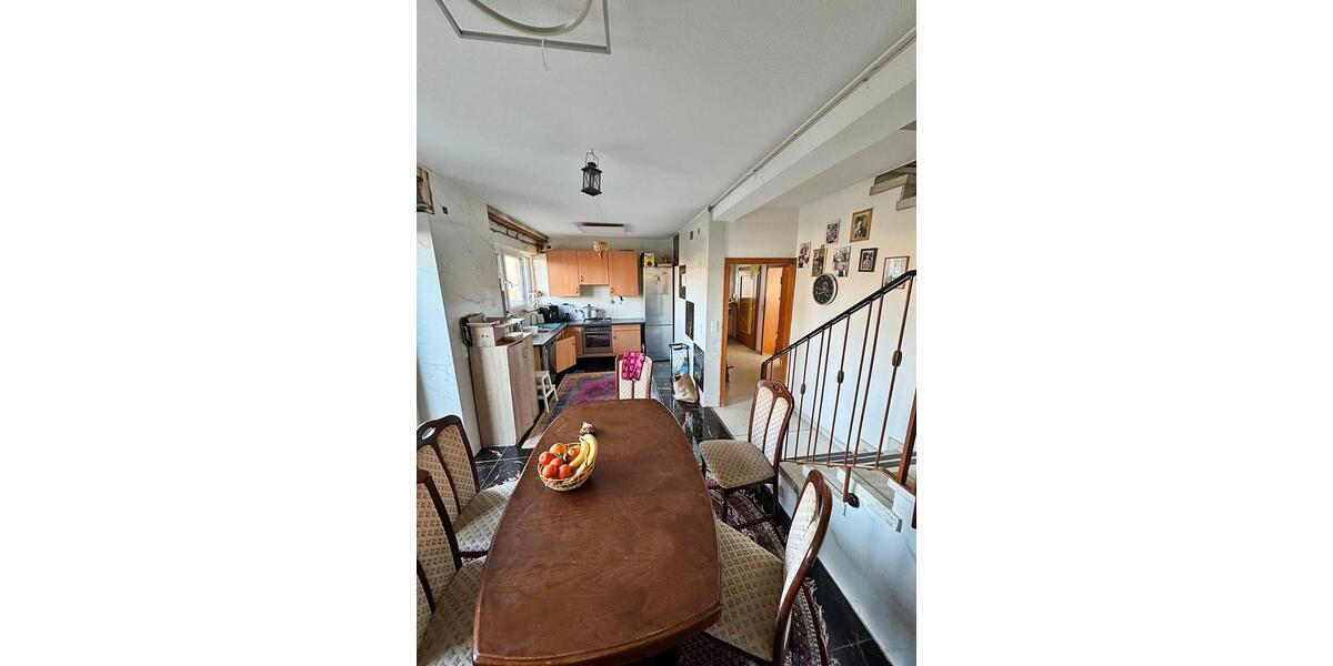 Reihenhaus Saarbrücken St. Arnual - 8 Zimmer, 170 m&sup2;, 290.000&euro; | Angebot:26114552