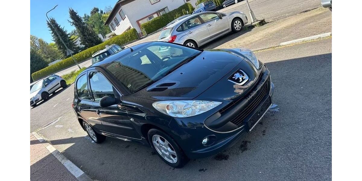 Peugeot 206 151.000 km 2.400 &euro; Neunkirchen/Wellesweiler 66539