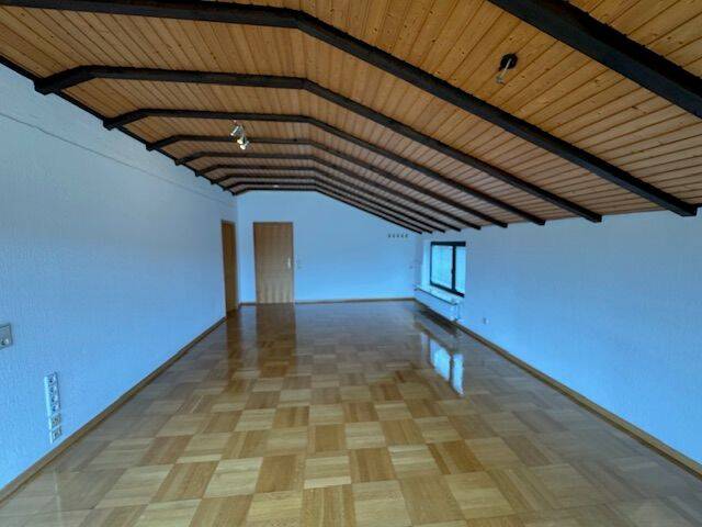 Einfamilienhaus Kusel Bledesbach - 7 Zimmer, 235 m&sup2;, 1.490&euro; | Angebot:25729933