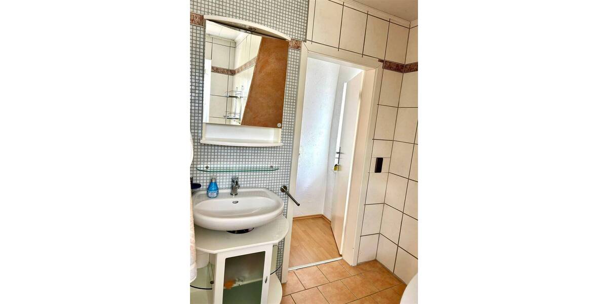 Mehrfamilienhaus, Wohnhaus Merchweiler Wemmetsweiler - 4 Zimmer, 100 m&sup2;, 193.000&euro; | Angebot:25701151