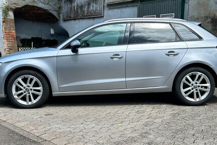 Audi A3 60.000 km 13.500 &euro; Saarbrücken 66117