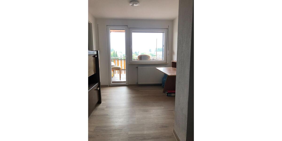 Etagenwohnung Sankt Wendel - 1 Zimmer, 18 m&sup2;, 300&euro; | Angebot:25568386