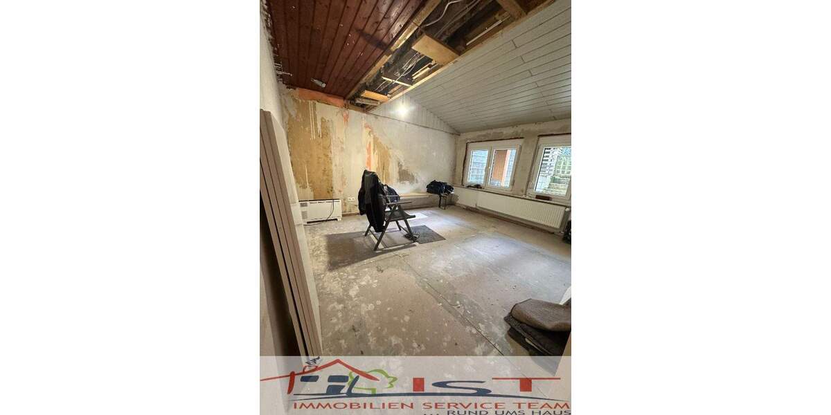 Einfamilienhaus Rammelsbach - 5 Zimmer, 130 m&sup2;, 145.000&euro; | Angebot:25732296