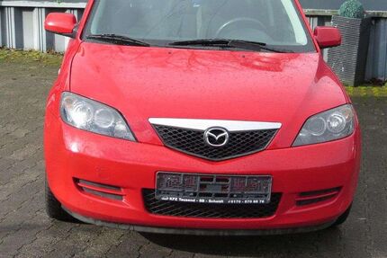 Mazda 2 125.000 km 3.450 &euro; Saarbrücken 66117