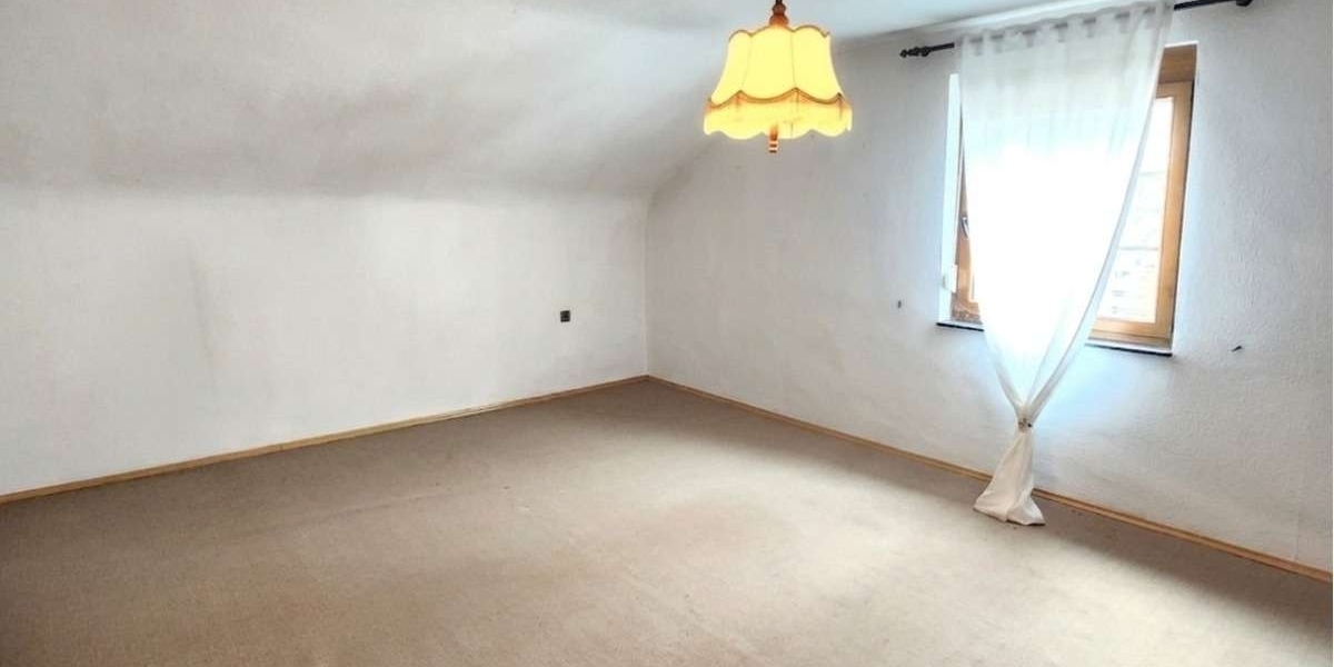 Freistehendes Einfamilienhaus in Obernheim-Kirchenarnbach – Ihr neues Zuhause mit Garten wartet - Einfamilienhaus Obernheim-Kirchenarnbach Kirchenarnbach | Angebot:27159283