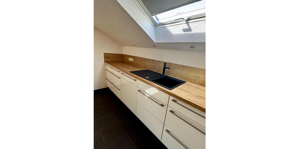 Dachgeschoßwohnung Bechhofen - 3 Zimmer, 75 m&sup2;, 650&euro; | Angebot:26261582